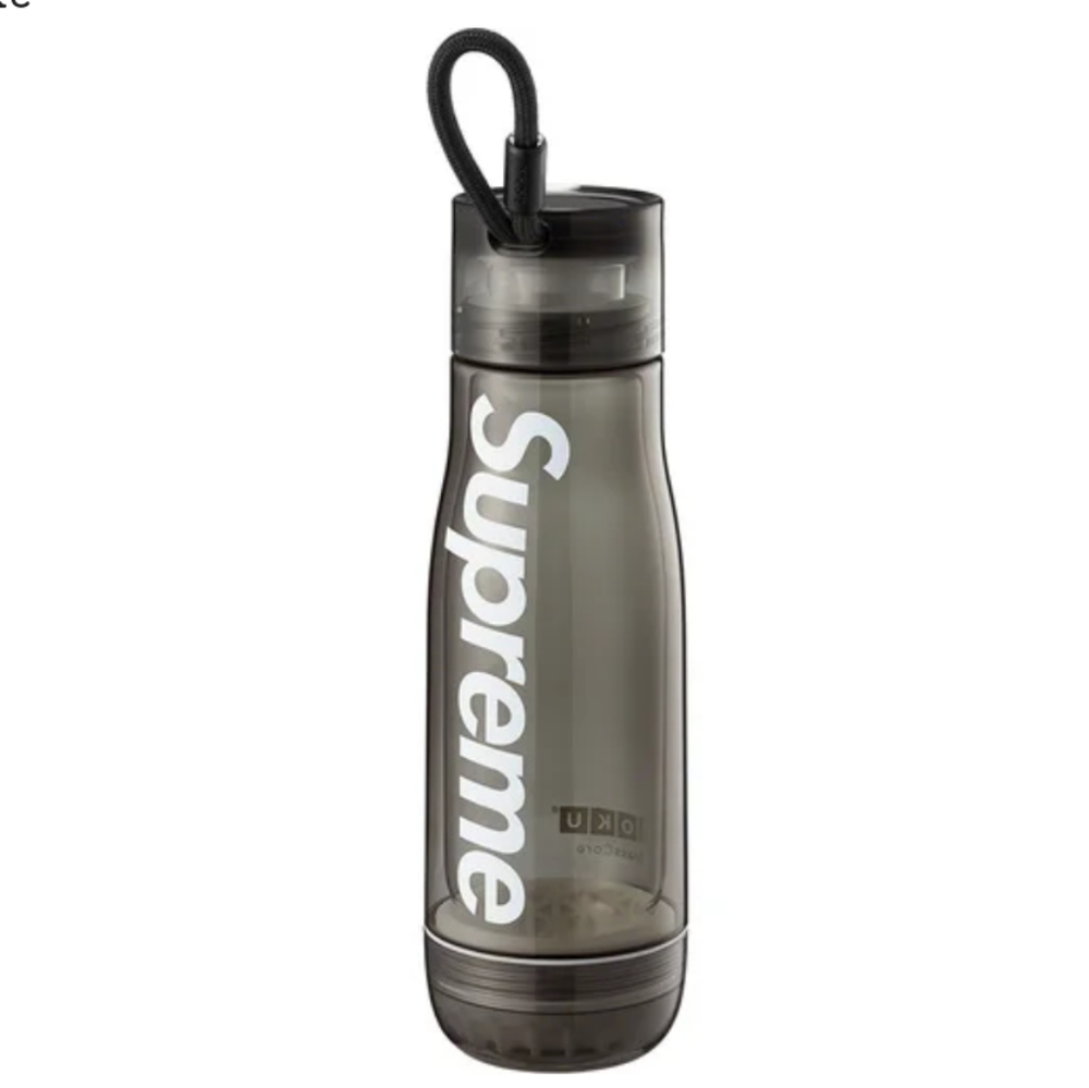 NWT Supreme/Zoku Glass Core 16 oz. Black Bottle